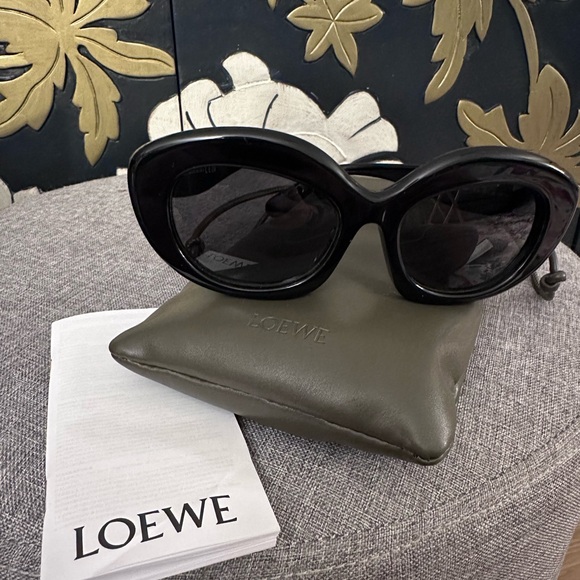 Loewe Black Cat-Eye Sunglasses main image 7